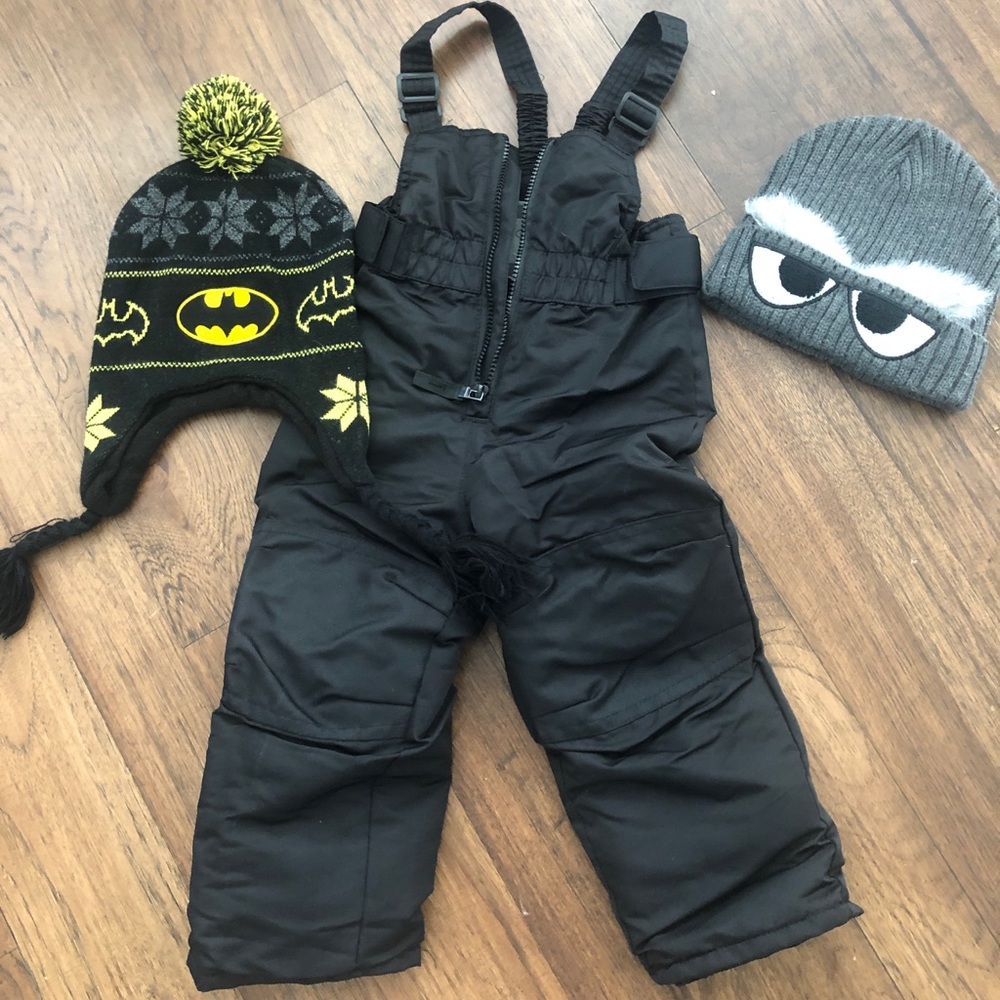 Toddler boys Cherokee black ski bib and beanies